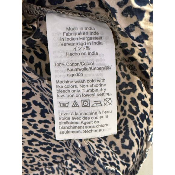 J.Crew Leopard Print Button-Down Shirt | Size M - Picture 2 of 4
